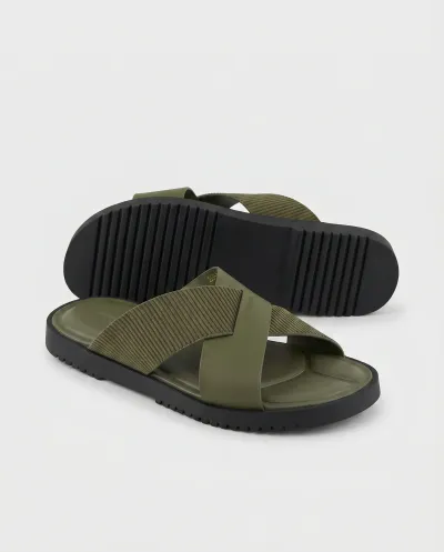 EA7  Slide