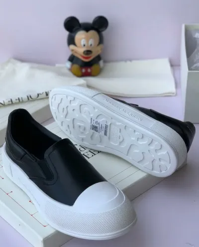 Alexander McQueen Sneakers
